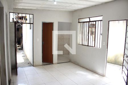 Sala de casa para alugar com 2 quartos, 45m² em Pindorama, Belo Horizonte