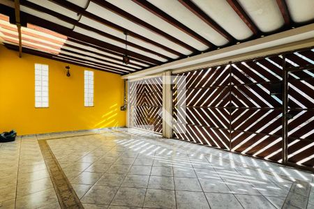 Garagem de casa à venda com 5 quartos, 320m² em Jardim Munhoz, Guarulhos