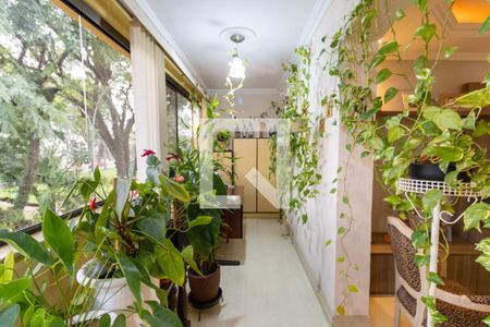 Sala de apartamento à venda com 3 quartos, 130m² em Jardim São Pedro, Porto Alegre