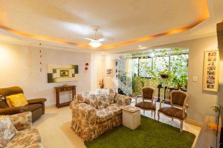 Sala de apartamento à venda com 3 quartos, 130m² em Jardim São Pedro, Porto Alegre