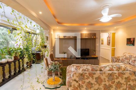 Sala de apartamento à venda com 3 quartos, 130m² em Jardim São Pedro, Porto Alegre