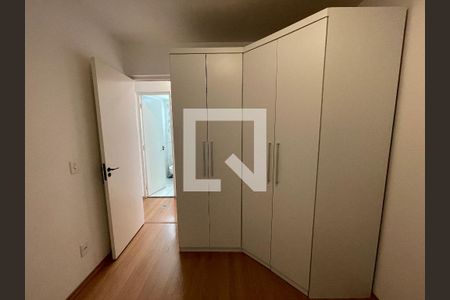 Quarto 1 de apartamento para alugar com 3 quartos, 69m² em Jardim das Vertentes, São Paulo