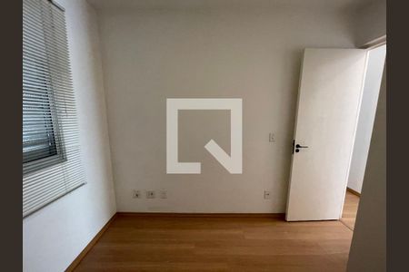 Quarto 1 de apartamento para alugar com 3 quartos, 69m² em Jardim das Vertentes, São Paulo