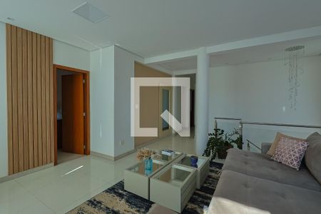 Sala de casa à venda com 6 quartos, 284m² em Garças, Belo Horizonte