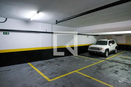 Vagas de apartamento para alugar com 3 quartos, 307m² em Vila Caminho do Mar, São Bernardo do Campo