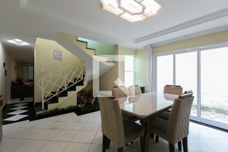Sala de Jantar de casa à venda com 3 quartos, 197m² em Vila Carmosina, São Paulo