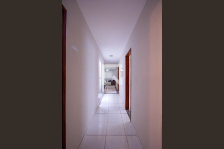 Corredor de casa à venda com 3 quartos, 92m² em Engenho do Mato, Niterói