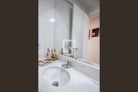 Banheiro de apartamento à venda com 2 quartos, 90m² em Jardim Monte Kemel, São Paulo
