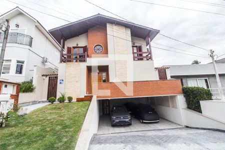 Fachada da Casa de casa de condomínio à venda com 4 quartos, 360m² em Alphaville, Santana de Parnaíba