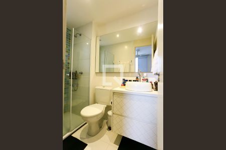 Banheiro da Suíte de apartamento para alugar com 2 quartos, 63m² em Jardim Monte Kemel, São Paulo