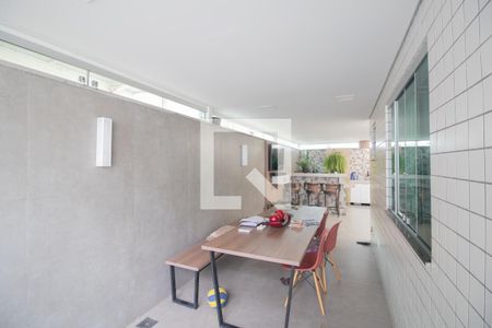 Área gourmet de apartamento à venda com 3 quartos, 136m² em Cabral, Contagem