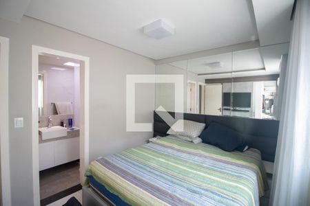 Quarto Suíte de apartamento à venda com 3 quartos, 136m² em Cabral, Contagem