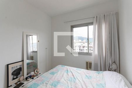 Quarto 1 de apartamento à venda com 3 quartos, 130m² em Grajaú, Rio de Janeiro