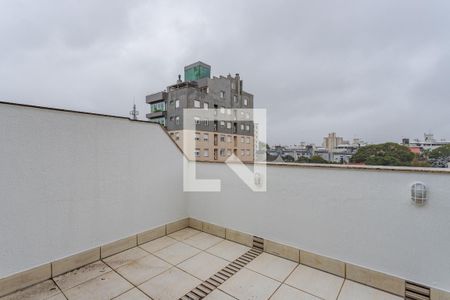 Varanda Suíte de apartamento à venda com 4 quartos, 130m² em Passo D’areia, Porto Alegre