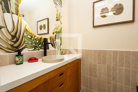 Lavabo de casa à venda com 3 quartos, 200m² em Liberdade, São Paulo