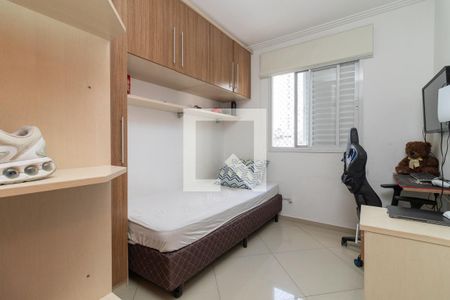 Quarto 1 de apartamento à venda com 3 quartos, 68m² em Vila Araguaia, São Paulo