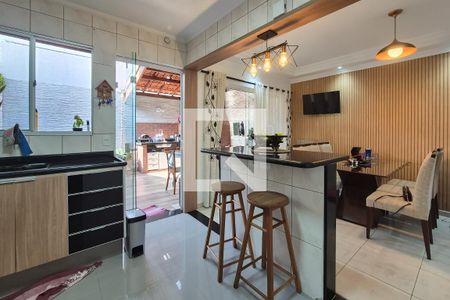 Cozinha  de casa de condomínio à venda com 3 quartos, 110m² em Parque Santo Antonio, São Bernardo do Campo