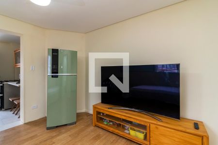 Sala e Quarto de casa para alugar com 1 quarto, 65m² em Jardim São Paulo, São Paulo