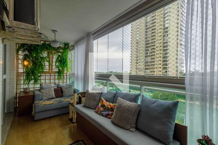 Varanda de apartamento à venda com 3 quartos, 140m² em Barra da Tijuca, Rio de Janeiro