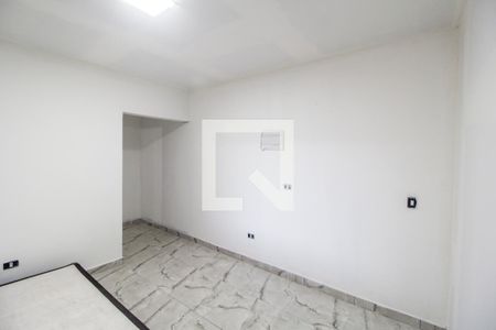 Suíte de kitnet/studio para alugar com 1 quarto, 35m² em Parque Jandaia, Carapicuíba