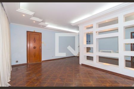 Sala de casa à venda com 3 quartos, 210m² em Vila Bertioga, São Paulo