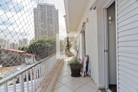 Varanda de casa à venda com 3 quartos, 400m² em Santana, São Paulo