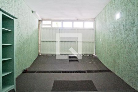 Garagem de casa à venda com 3 quartos, 400m² em Santana, São Paulo