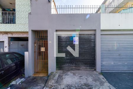 Fachada de casa para alugar com 2 quartos, 76m² em Campo Limpo, São Paulo