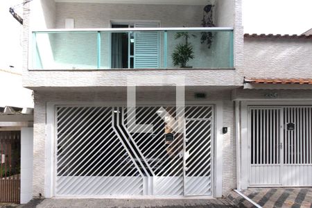 Fachada de casa à venda com 3 quartos, 360m² em Vila Bela, São Paulo