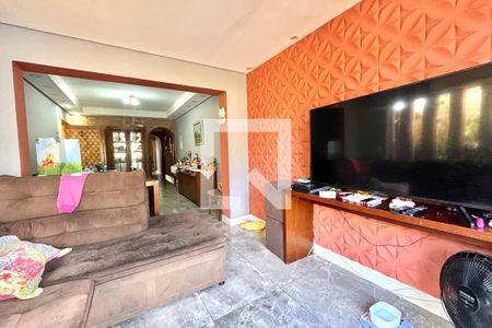 Sala de casa à venda com 4 quartos, 201m² em Jabaquara, São Paulo