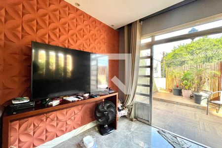 Sala de casa à venda com 4 quartos, 201m² em Jabaquara, São Paulo