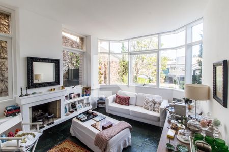 Sala de casa de condomínio à venda com 3 quartos, 485m² em Alphaville, Santana de Parnaíba