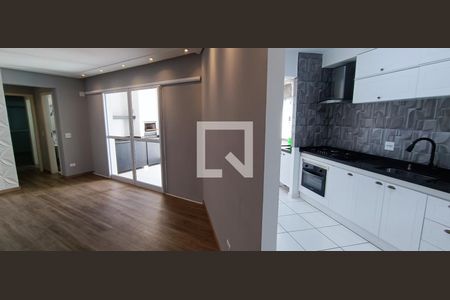 Sala/Cozinha de apartamento para alugar com 3 quartos, 92m² em Parque Esplanada, Embu das Artes