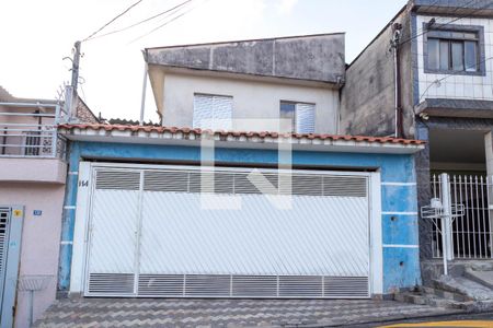 Fachada de casa à venda com 4 quartos, 220m² em Jardim Rosa de Franca, Guarulhos