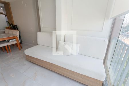 Sala de apartamento para alugar com 3 quartos, 63m² em Vila Constança, São Paulo