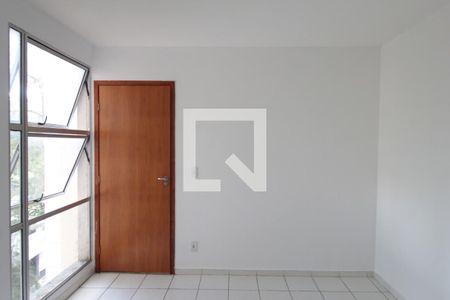 Sala de apartamento à venda com 2 quartos, 47m² em Frei Leopoldo, Belo Horizonte