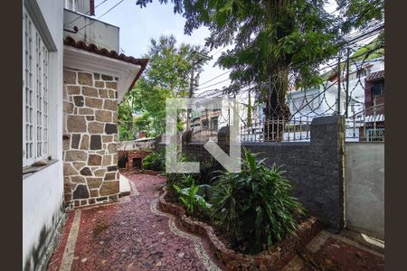 Casa à venda com 160m², 4 quartos e 4 vagasJardim