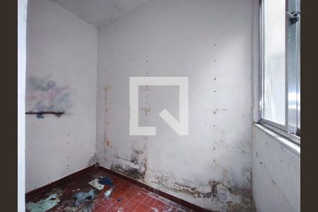 Casa à venda com 160m², 4 quartos e 4 vagasQuarto de Serviço