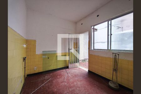 Casa à venda com 160m², 4 quartos e 4 vagasQuarto de Serviço