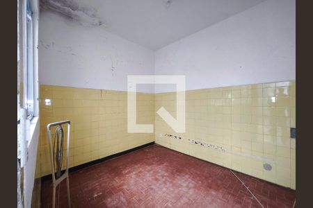 Casa à venda com 160m², 4 quartos e 4 vagasQuarto de Serviço