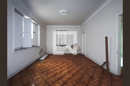 Sala de casa à venda com 4 quartos, 160m² em Tijuca, Rio de Janeiro