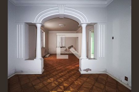 Sala de casa à venda com 4 quartos, 160m² em Tijuca, Rio de Janeiro