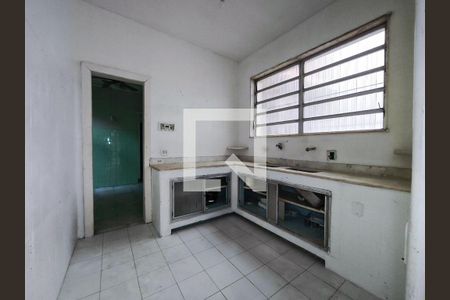 Casa à venda com 160m², 4 quartos e 4 vagasCozinha