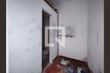 Casa à venda com 160m², 4 quartos e 4 vagasQuarto de Serviço