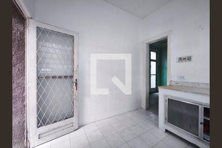 Casa à venda com 160m², 4 quartos e 4 vagasCozinha