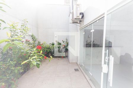 Quintal de casa à venda com 4 quartos, 470m² em Jardim, Santo André