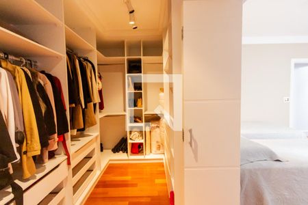 Closet Suíte 2 de casa à venda com 4 quartos, 470m² em Jardim, Santo André