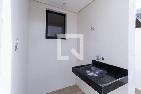 Área de serviço de casa à venda com 3 quartos, 128m² em Caiçaras, Belo Horizonte
