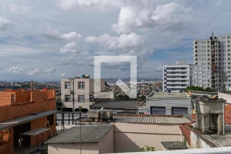 Quarto 1 - Vista de casa à venda com 3 quartos, 128m² em Caiçaras, Belo Horizonte