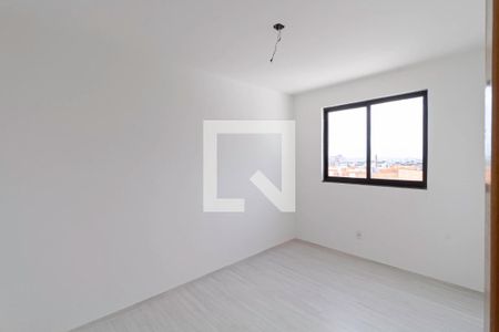 Quarto 2 de casa à venda com 3 quartos, 128m² em Caiçaras, Belo Horizonte